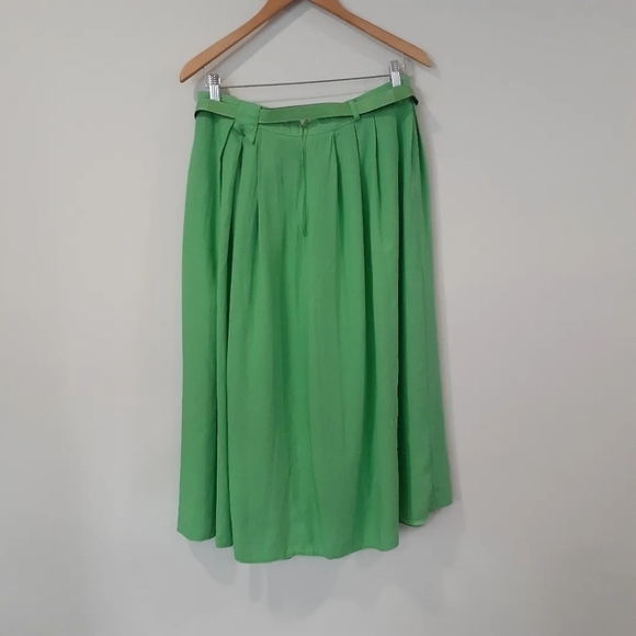 Retro 80's/90's Kiwi Green Pleated Midi Skirt - Picture 5 of 8